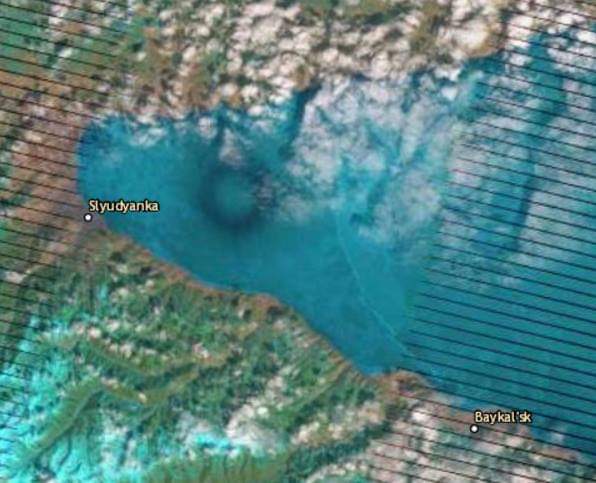 Monstruos marinos, dragones, bases sumergidas de ovnis, fenómenos paranormales suposiciones y supersticiones de todo tipo rodean este enorme lago. Todo para tratar de esclarecer estos anillos oscuros que emergen de las enormes profundidades.