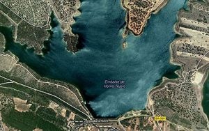 Vistas aéreas del embalse de Cordobilla de Lácara. / GOOGLE MAPS