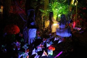 Los pequeños también participaron en esta ruta llena de magia y misterio