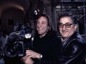 Gerard Depardieu con Enrique Caldera, ya fallecido, durante su rodaje en Cáceres de la película sobre Colón (1991).