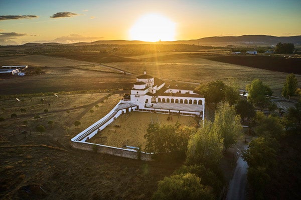 Caída de la tarde en la ermita de Belén. / Víctor Gibello